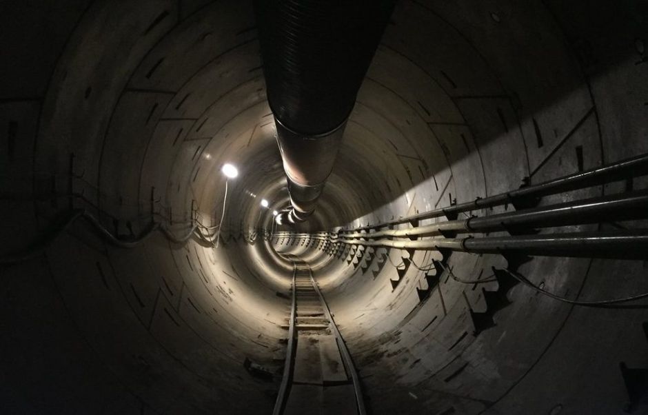 Lista la primera fase del túnel subterráneo en Los Ángeles